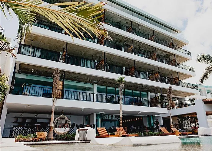 B Unique (adults Only) 5*
