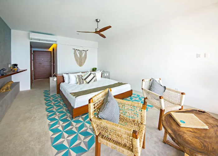 Hotel B Unique (adults Only)