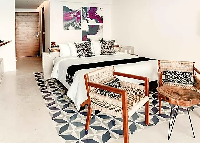 B Unique (adults Only) Hotel 5*