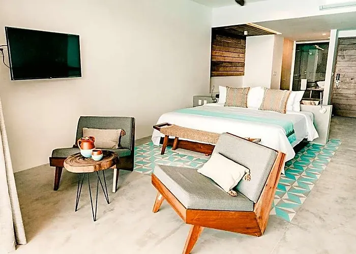 Hotel B Unique (adults Only)