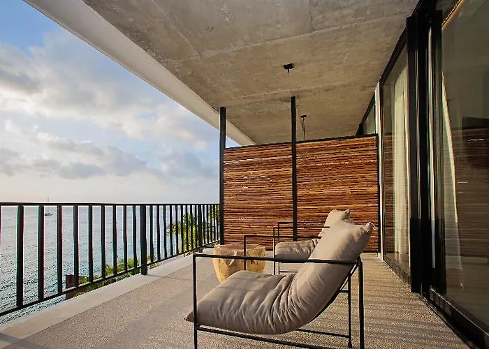 B Unique (adults Only) Hotel 5*
